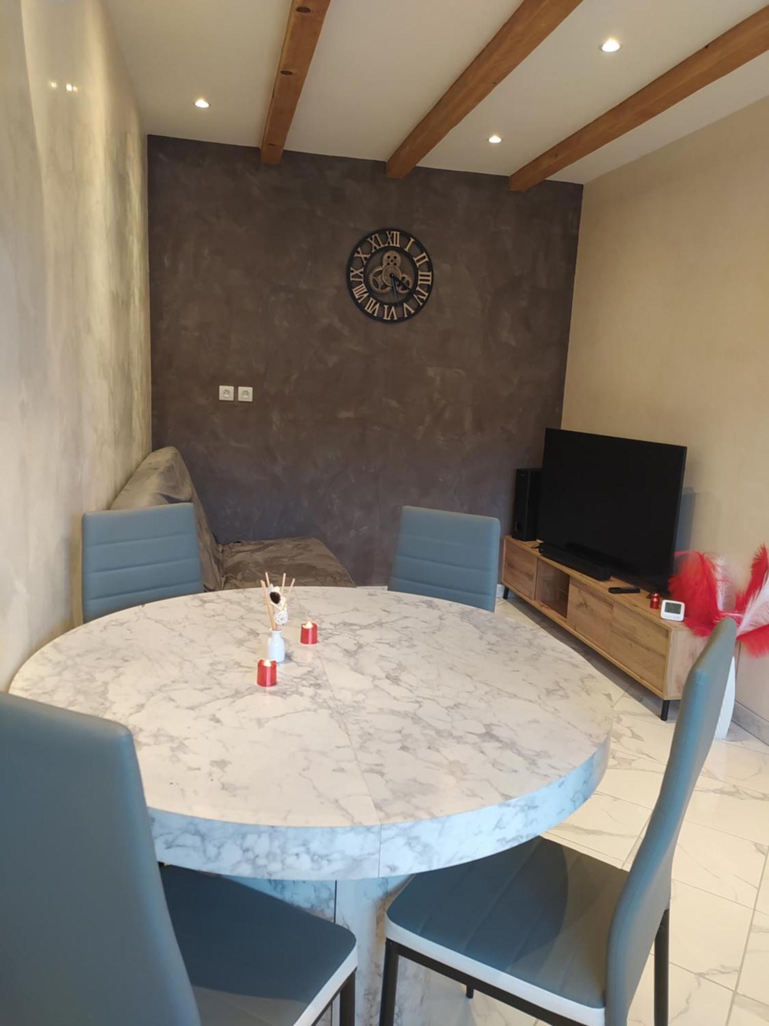 Studio Cosy Avec Terrasse Et Jacuzzi A Disposition De Mai A Aout Rians  Kültér fotó