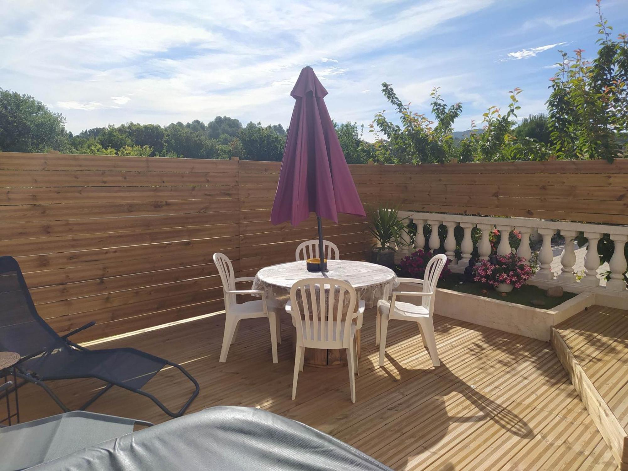 Studio Cosy Avec Terrasse Et Jacuzzi A Disposition De Mai A Aout Rians  Kültér fotó